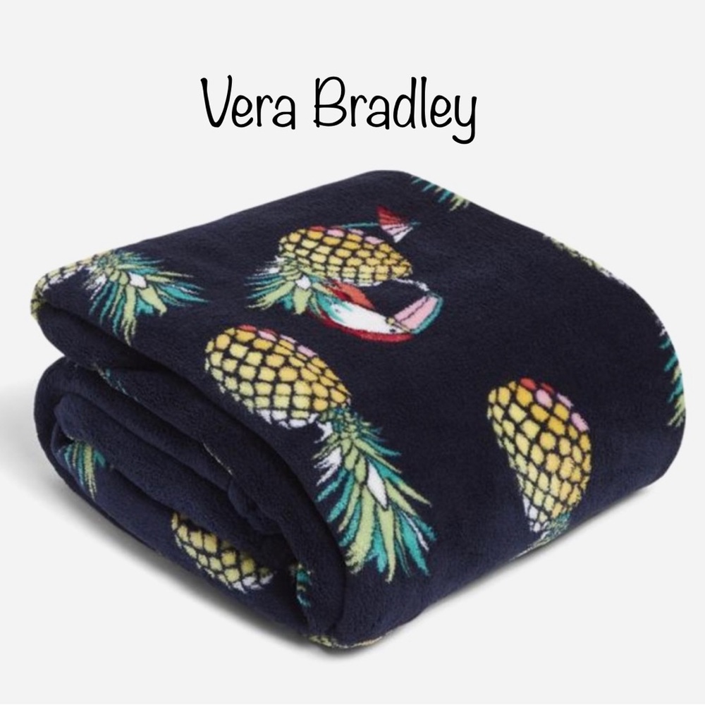 Vera Bradley Fleece blanket Toucan Party